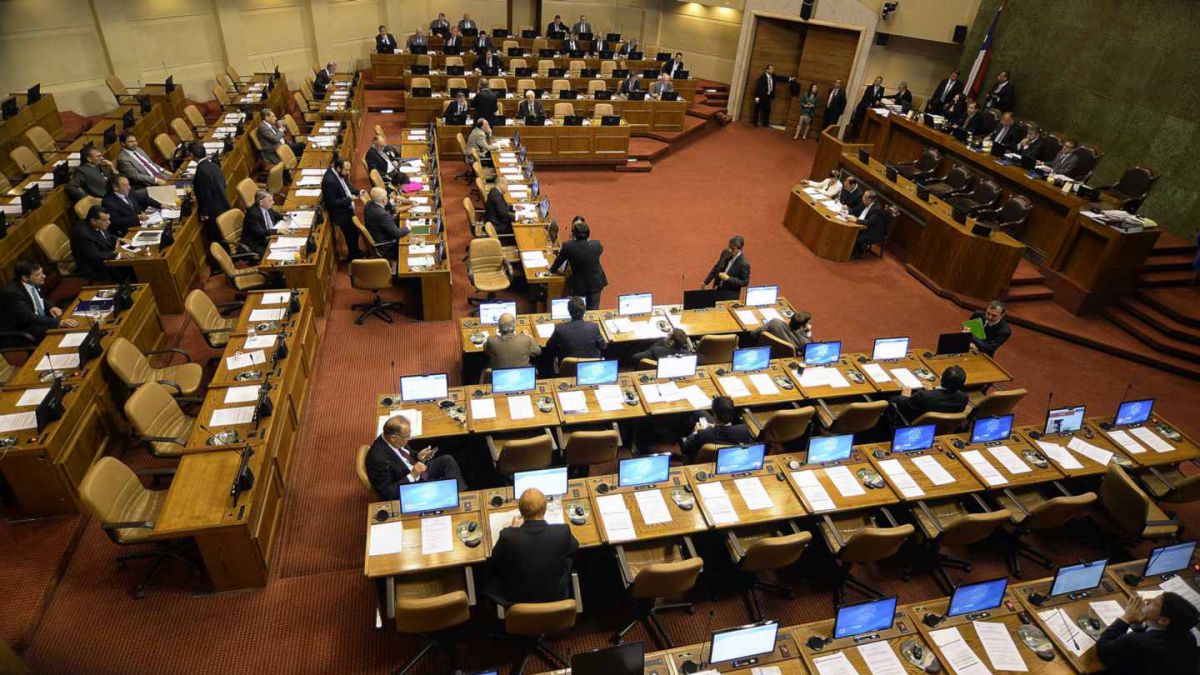 Diputado Ascencio asegura que no habrá feriado para el 21 de septiembre