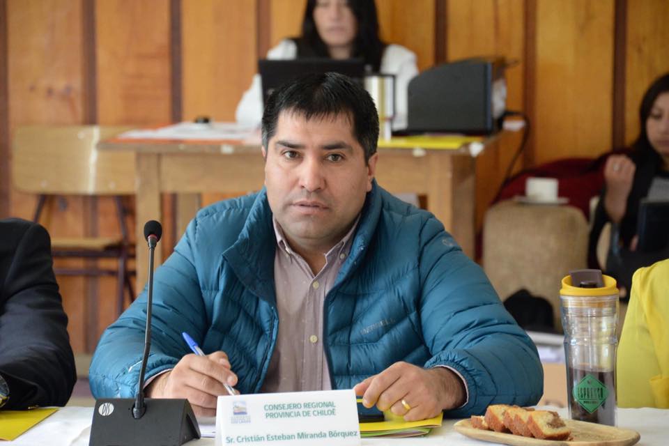 Solicitan agilizar programa de electrificación en islas de Chiloé