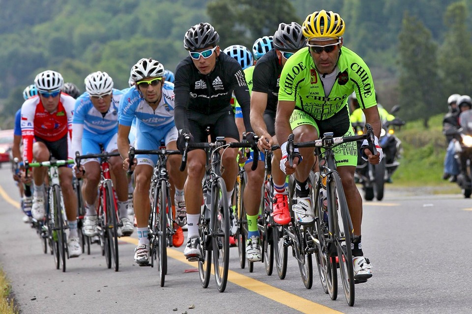 Cores chilotes dispuestos a apoyar asignación de recursos para la Vuelta Ciclística a Chiloé