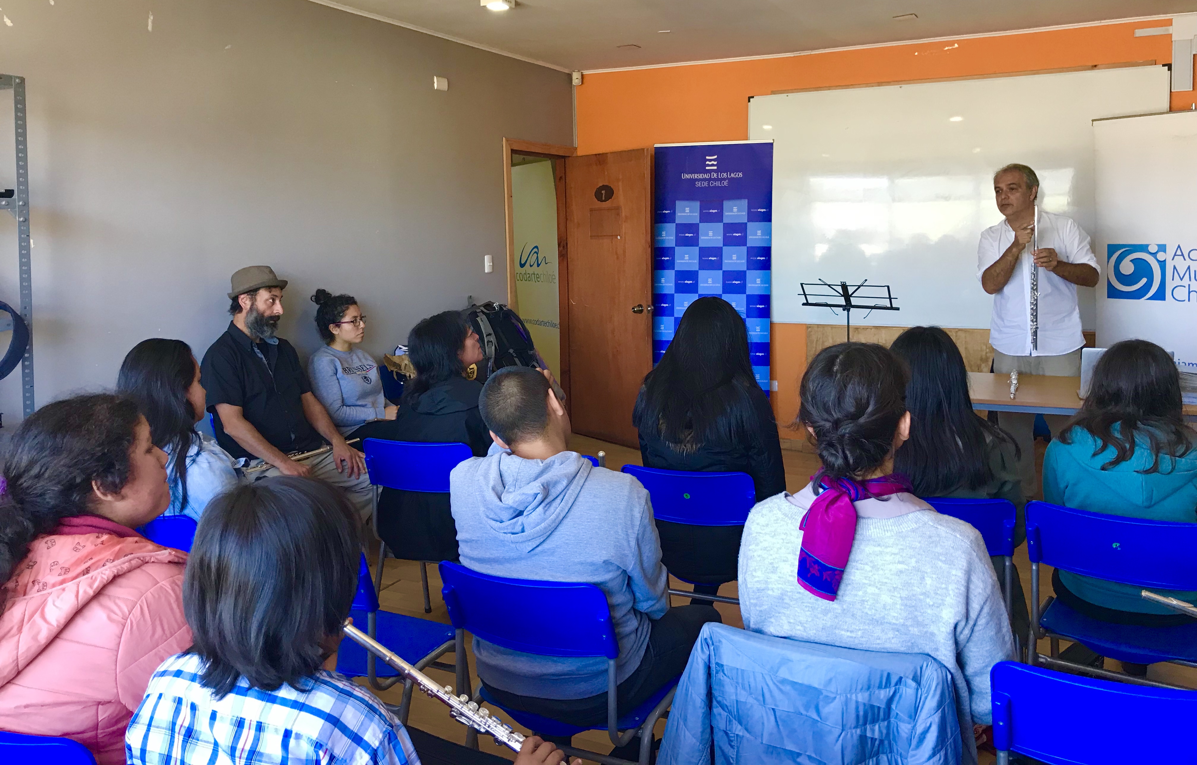 Talleres y Charla sobre Diseño de Proyectos Culturales en el ámbito de la Música Para Chiloé