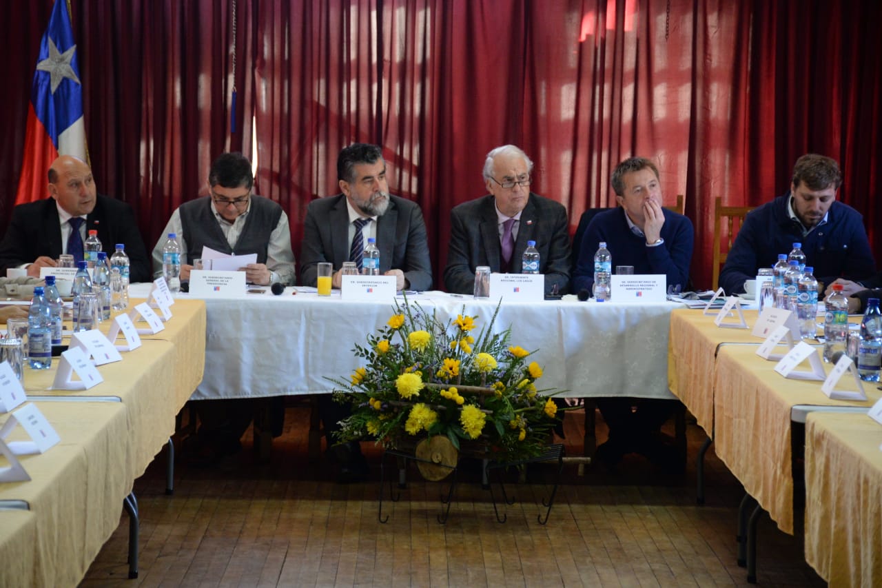 Comprometen recursos para solución de manejo de residuos en Chiloé