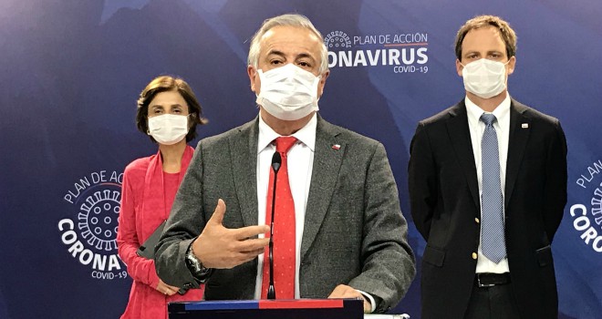 Minsal anuncia que uso de mascarilla en lugares públicos cerrados será obligatorio