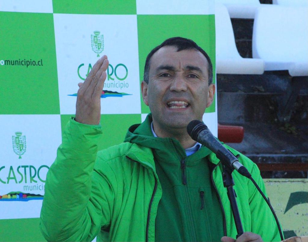 Alcalde Vera: “No se iniciarán las clases presenciales en Castro”