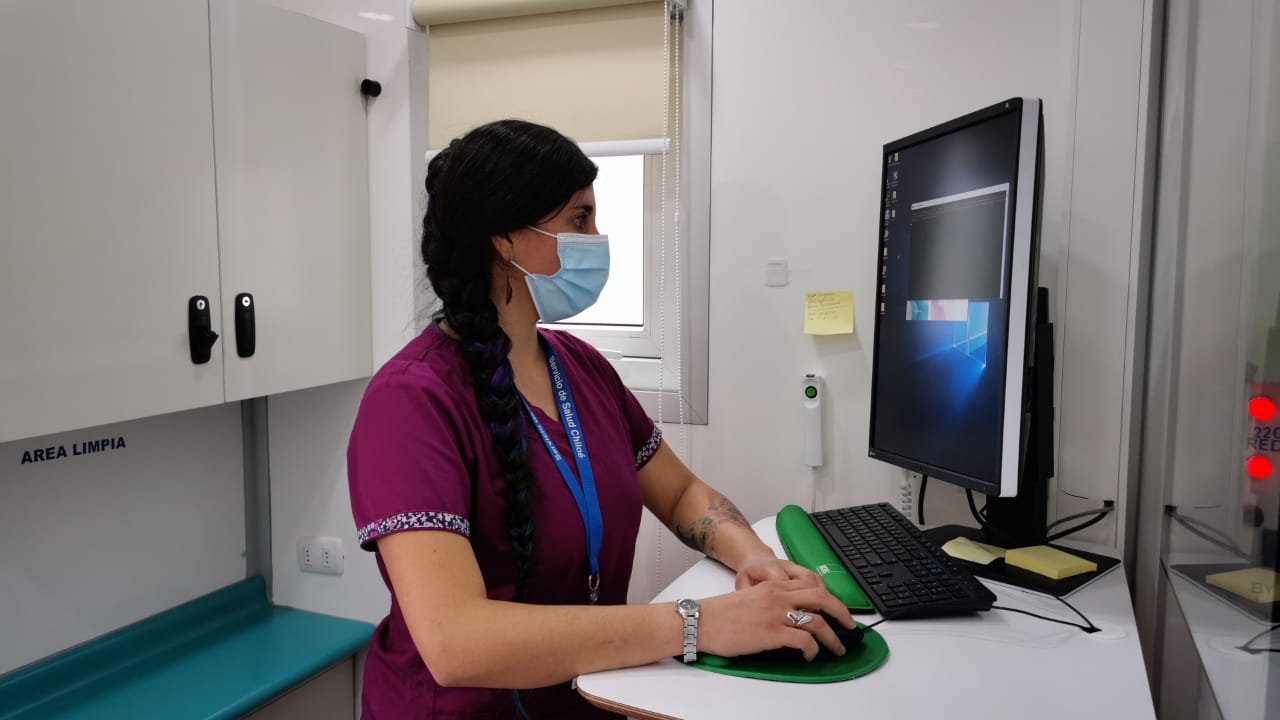 Cerca de 40 chonchinas fueron atendidas en el mamógrafo móvil