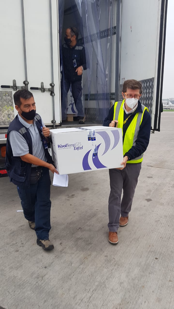 Llegan 6 mil nuevas vacunas contra el Covid-19 a Chiloé