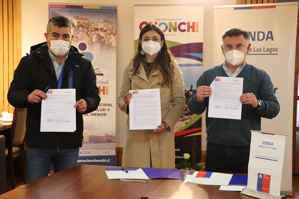 En Chonchi SENDA Los Lagos concreta avances en materias de prevención