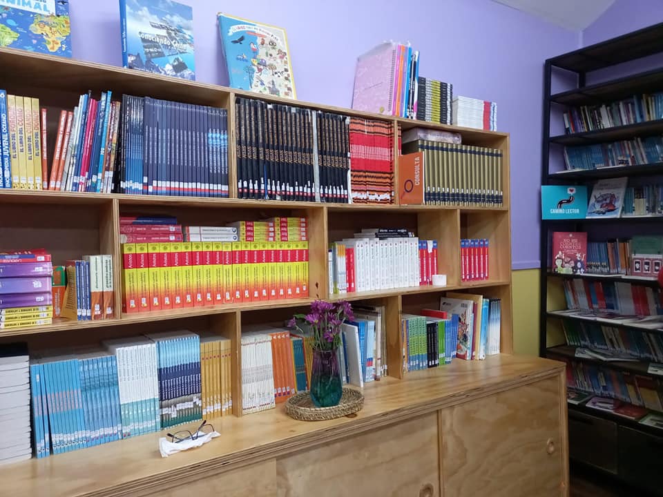 Escuela de Quilquico implementa biblioteca multitaller