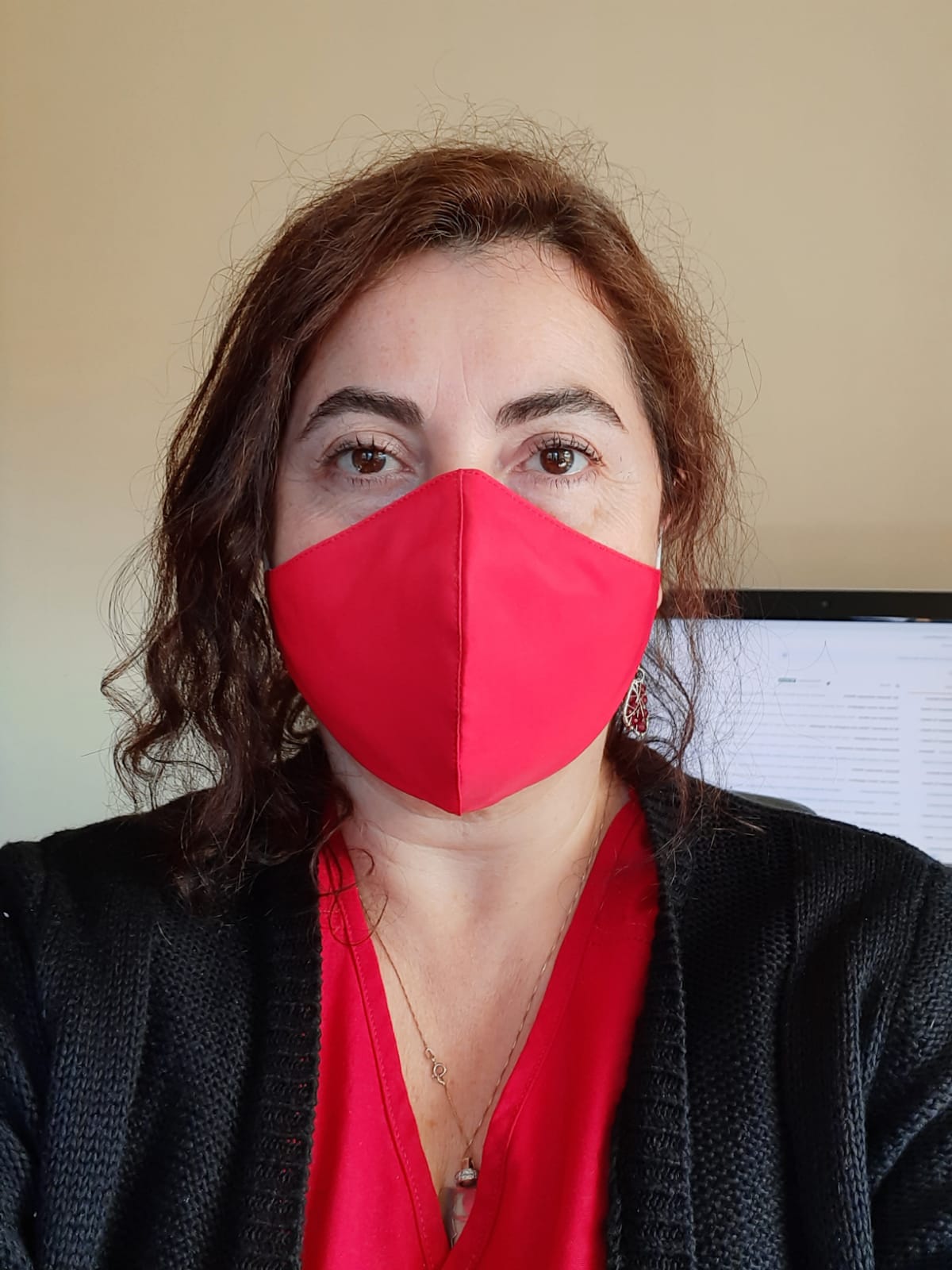 Matrona del Servicio de Salud Chiloé entrega prácticas recomendaciones en el Día Mundial de la Lucha contra el Cáncer de mamas