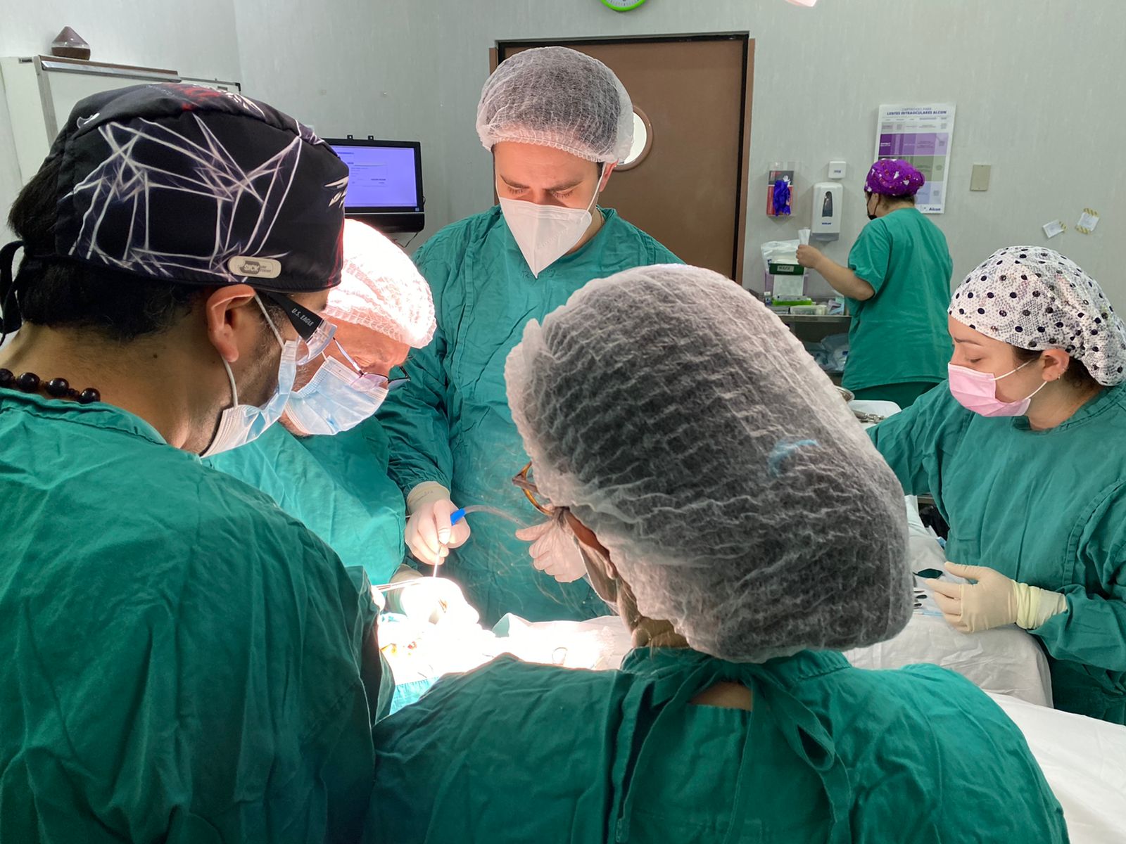 En Chiloé se realizó positivo operativo médico que benefició a pacientes  de listas de espera