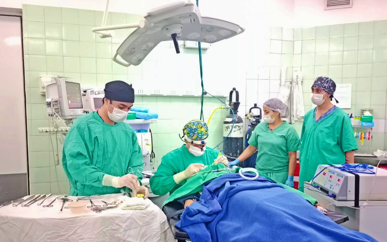 Hospital de Quellón reduce lista de espera de otorrino con operativo semanal