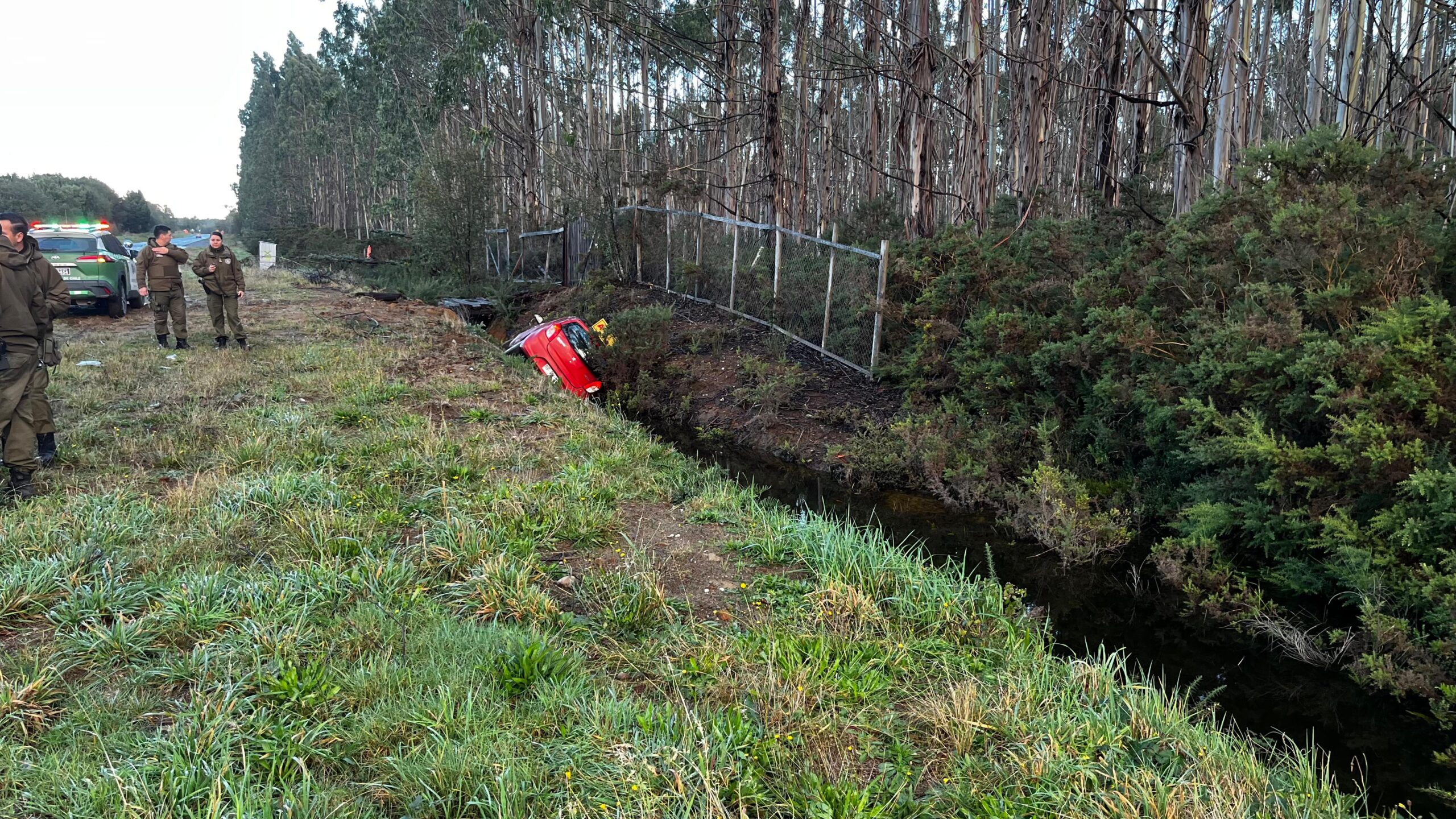 Carabineros de Ancud recupera vehículo robado