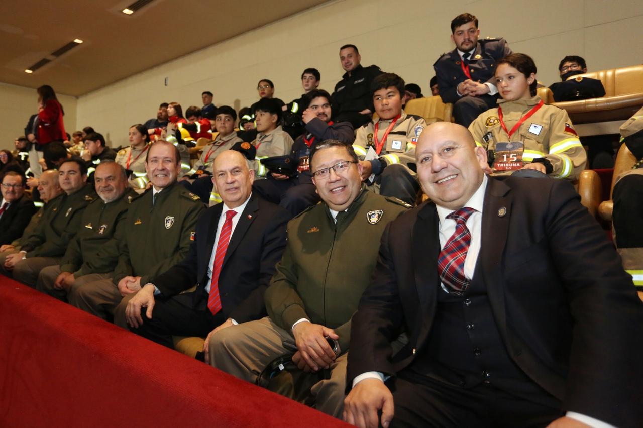 Diputado Bórquez lidera avance de ley que amplía cobertura médica para los Bomberos de Chile