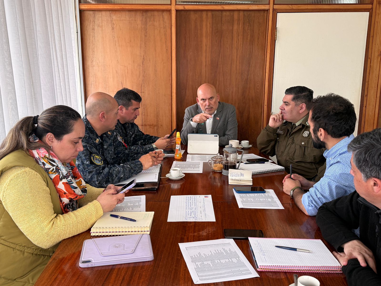 Autoridades coordinan proceso de elecciones presidenciales y de diputadas y diputados en Chiloé