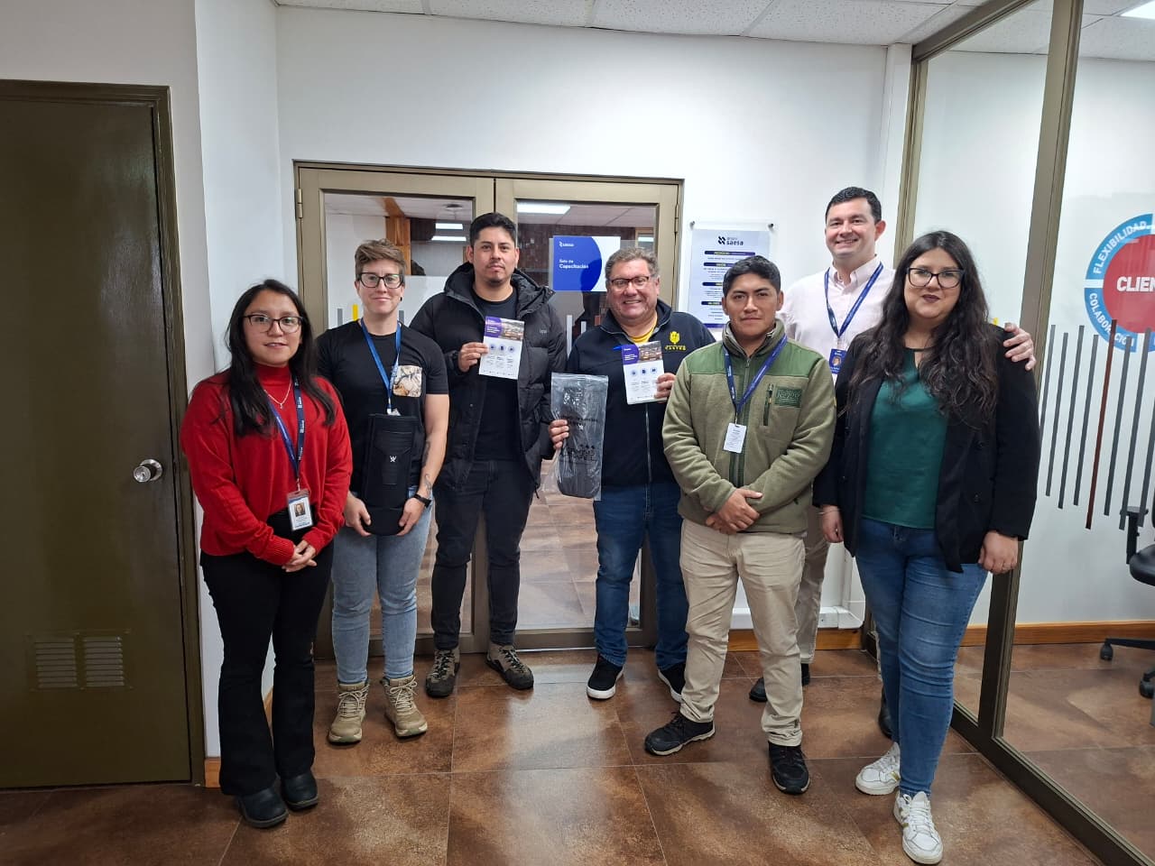 Saesa y autoridades locales avanzan en acciones por el cuidado responsable de mascotas en Castro