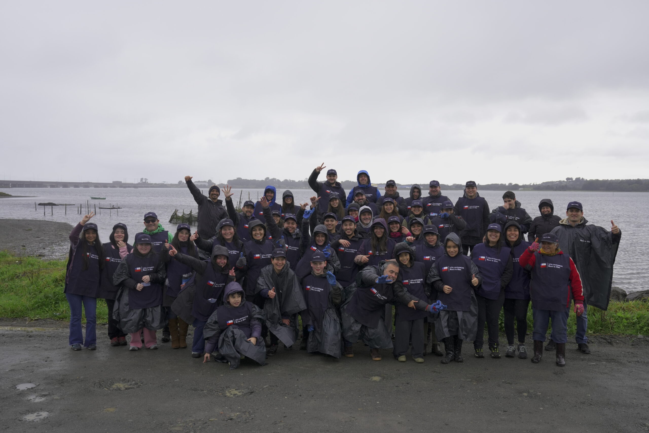 Ancud fue parte de operativo nacional que retiró 2 toneladas de residuos en humedales y playas