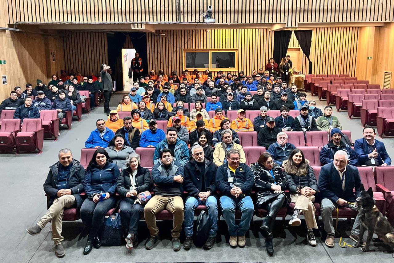 Saesa fortalece acciones de tenencia responsable de mascotas en Chiloé