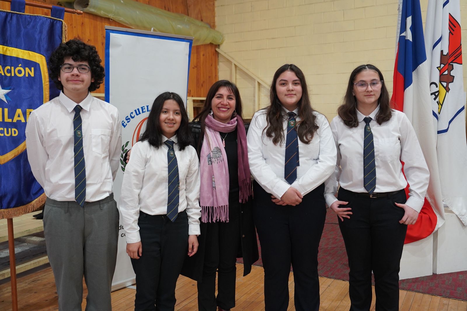 Escuela Rural de Quilquico y Liceo Ramón Freire de Achao ganaron el Primer Torneo de Debate del Bicentenario