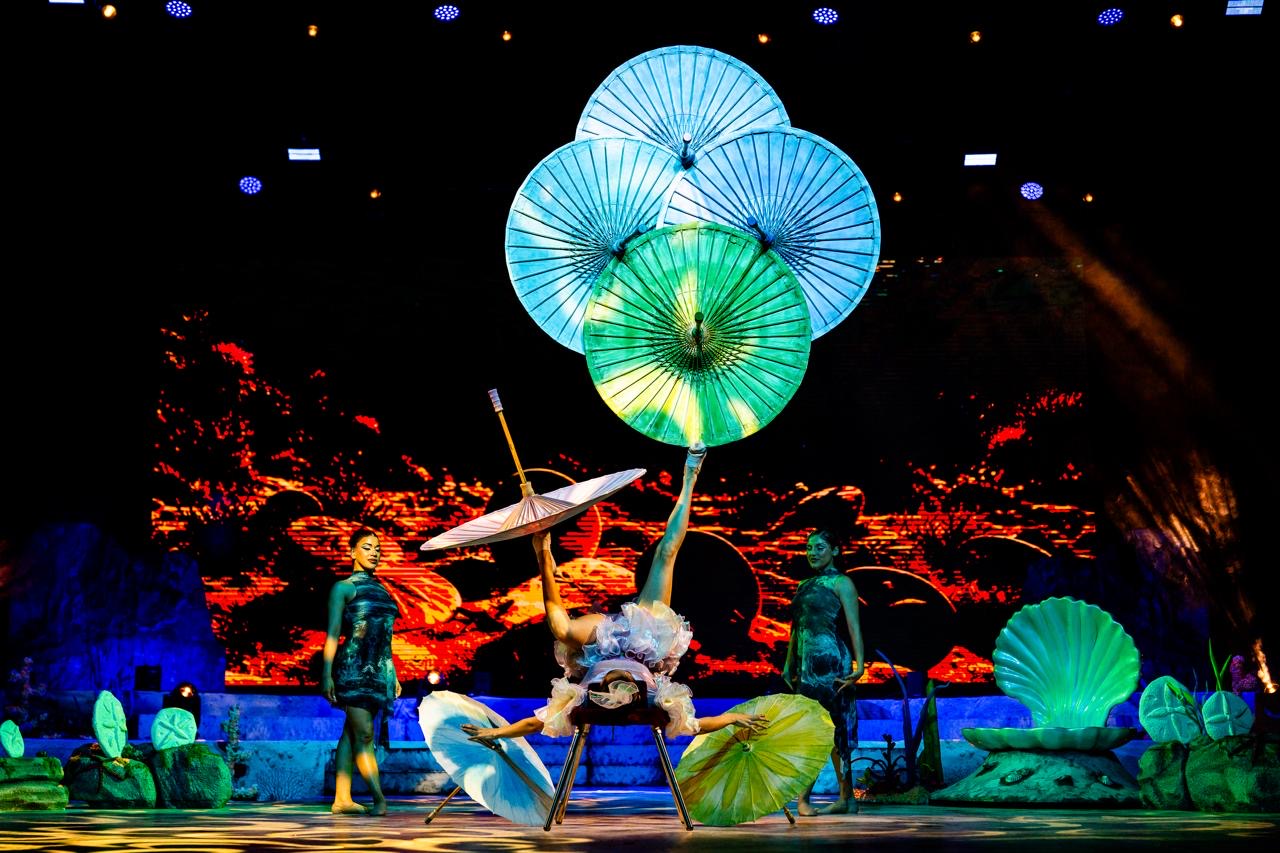 Circo KAI debuta en Castro: Jumbo y Fundación de Inversión Cultural FINC estrenan nueva aventura bajo el mar junto a Power Peralta